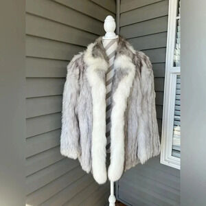Vintage SAGA Fox Ivory Fur Winter Coat Medium Length Women’s Sz S